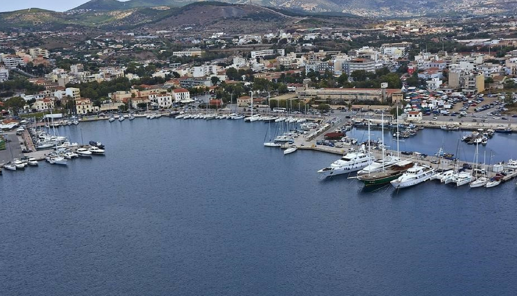 Linie directă de feribot între Atena și Izmir