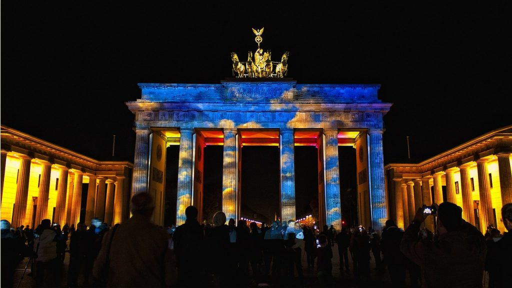 Festival maraton în Germania Zidul Berlinului Daily Escape